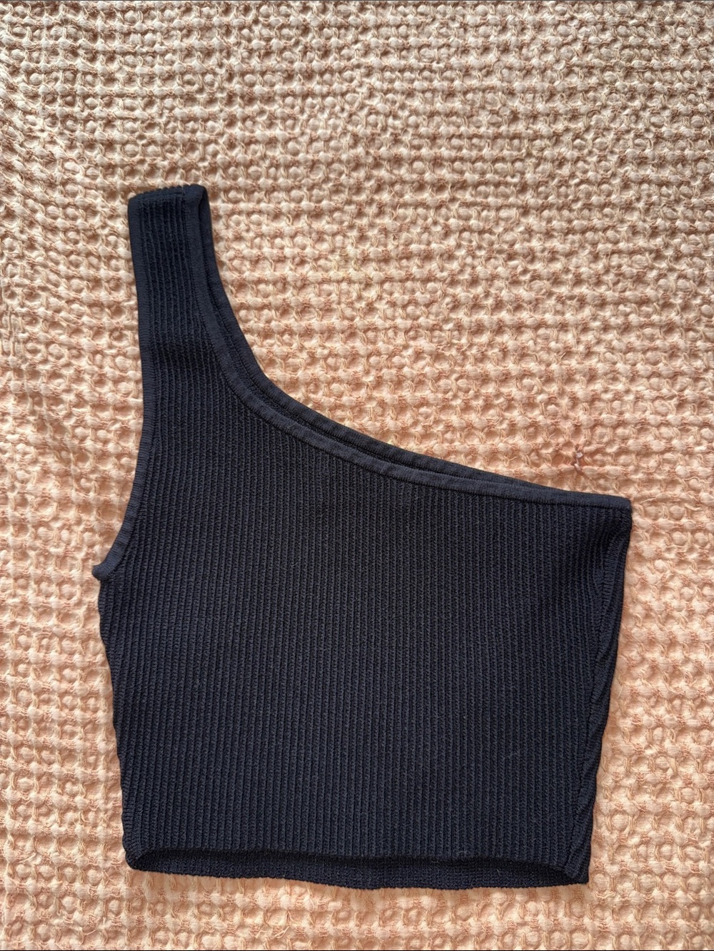 Aritzia Babaton Black One Strap Crop Top